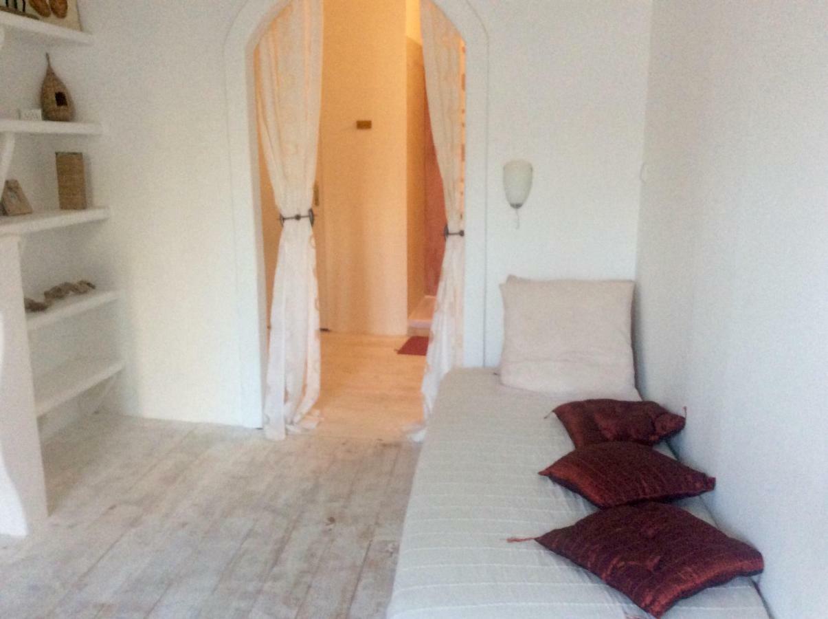 La Planque Bed & Breakfast Gruissan Exterior foto